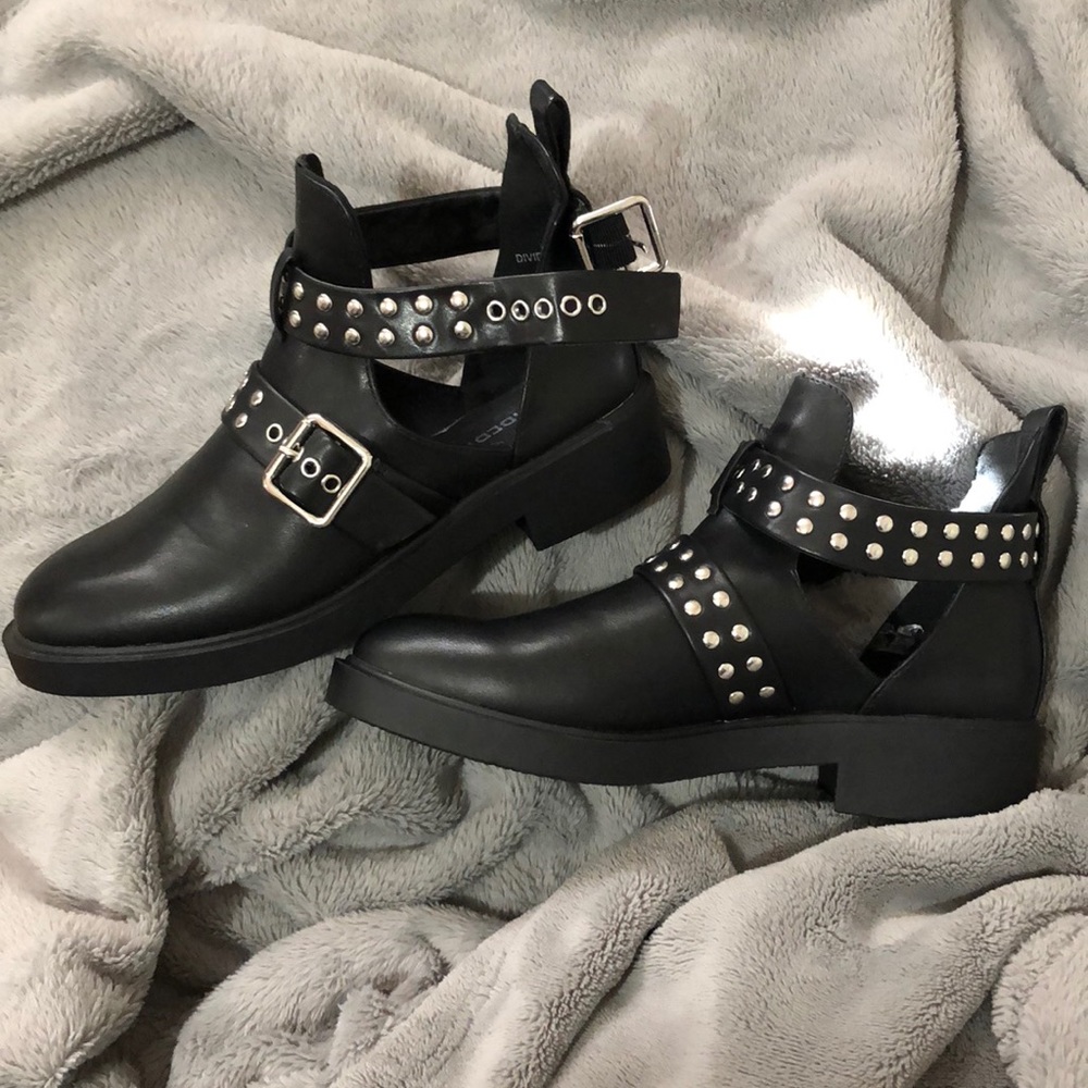 Silver studded booties with cutouts & buckles
